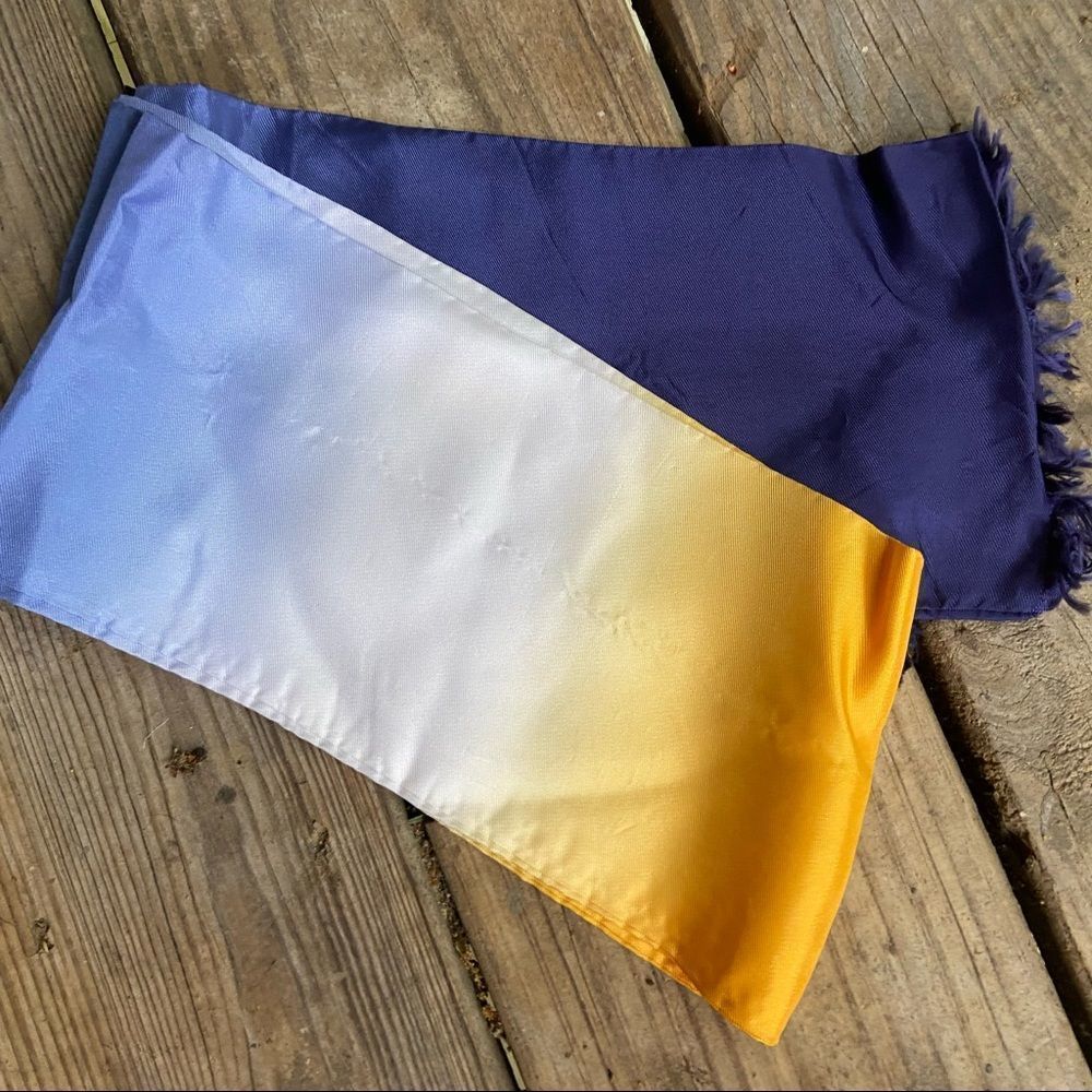 Vintage 1960s headscarf